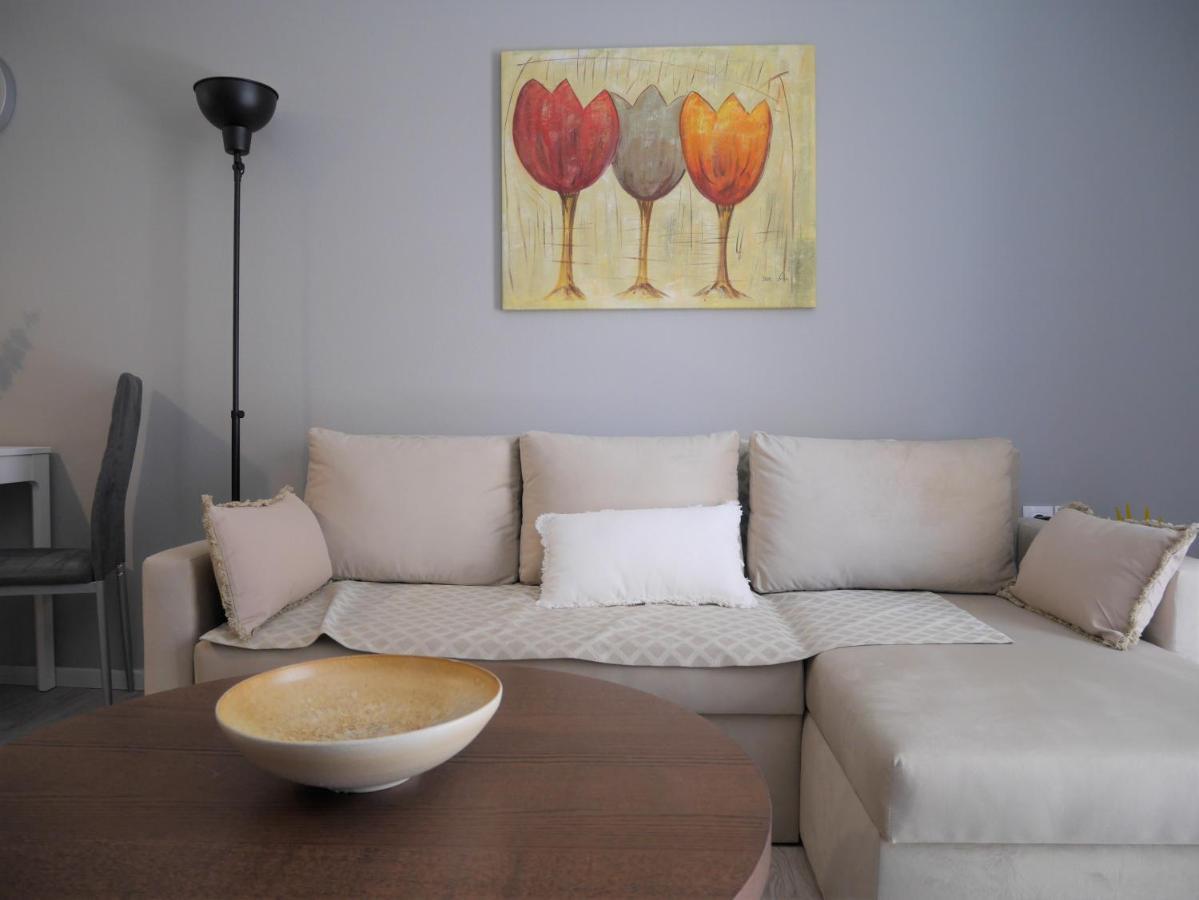 Porto Plaza City Center Apartment Ac/Wifi Heraklion  Bagian luar foto