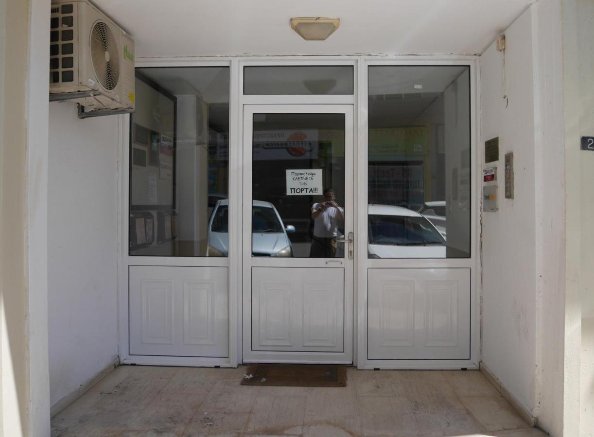 Porto Plaza City Center Apartment Ac/Wifi Heraklion  Bagian luar foto