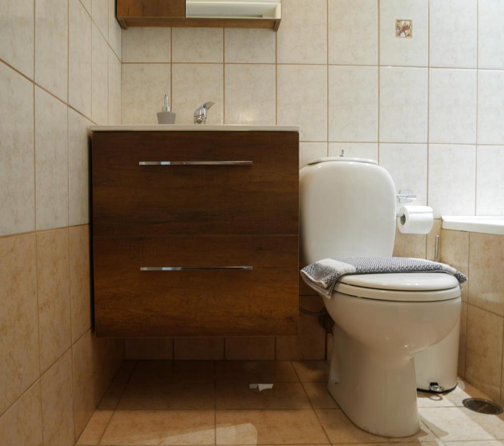 Porto Plaza City Center Apartment Ac/Wifi Heraklion  Bagian luar foto