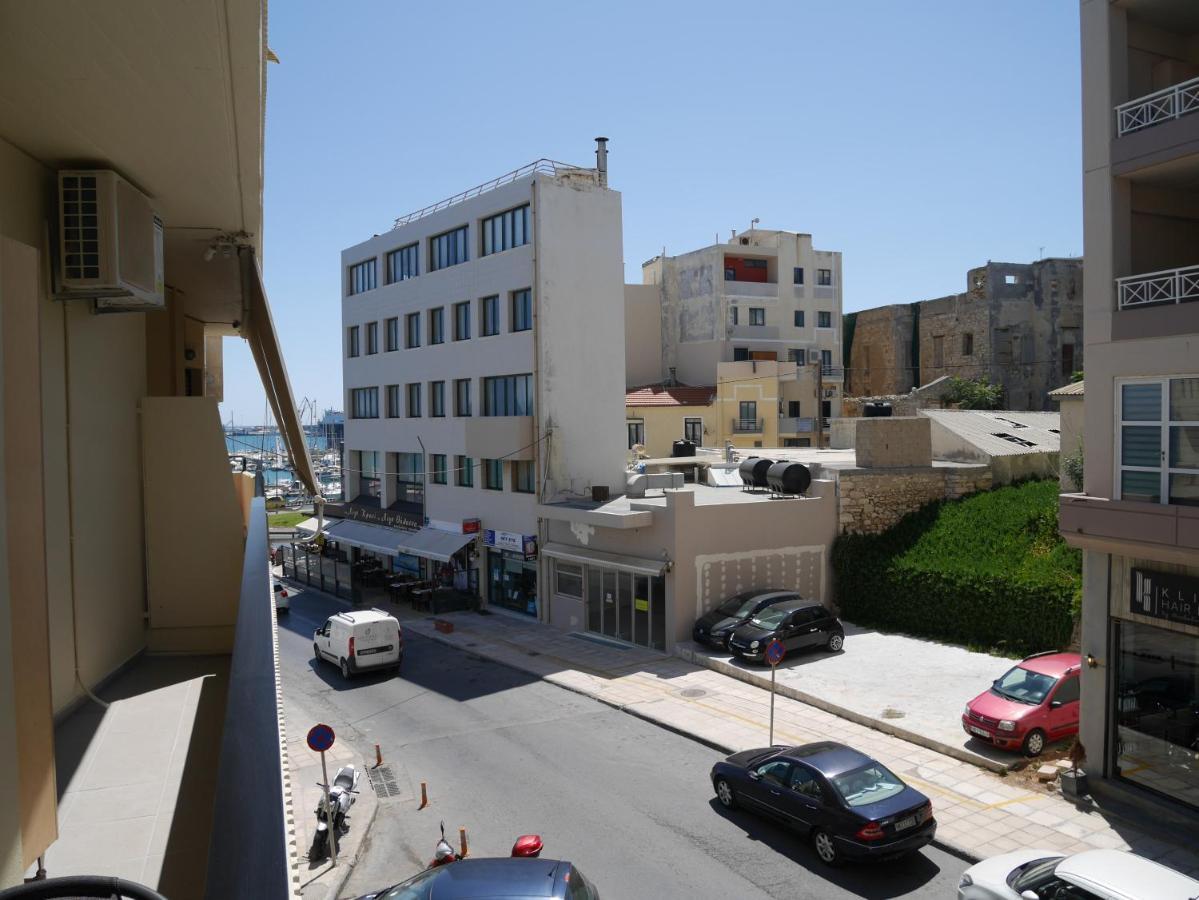 Porto Plaza City Center Apartment Ac/Wifi Heraklion  Bagian luar foto